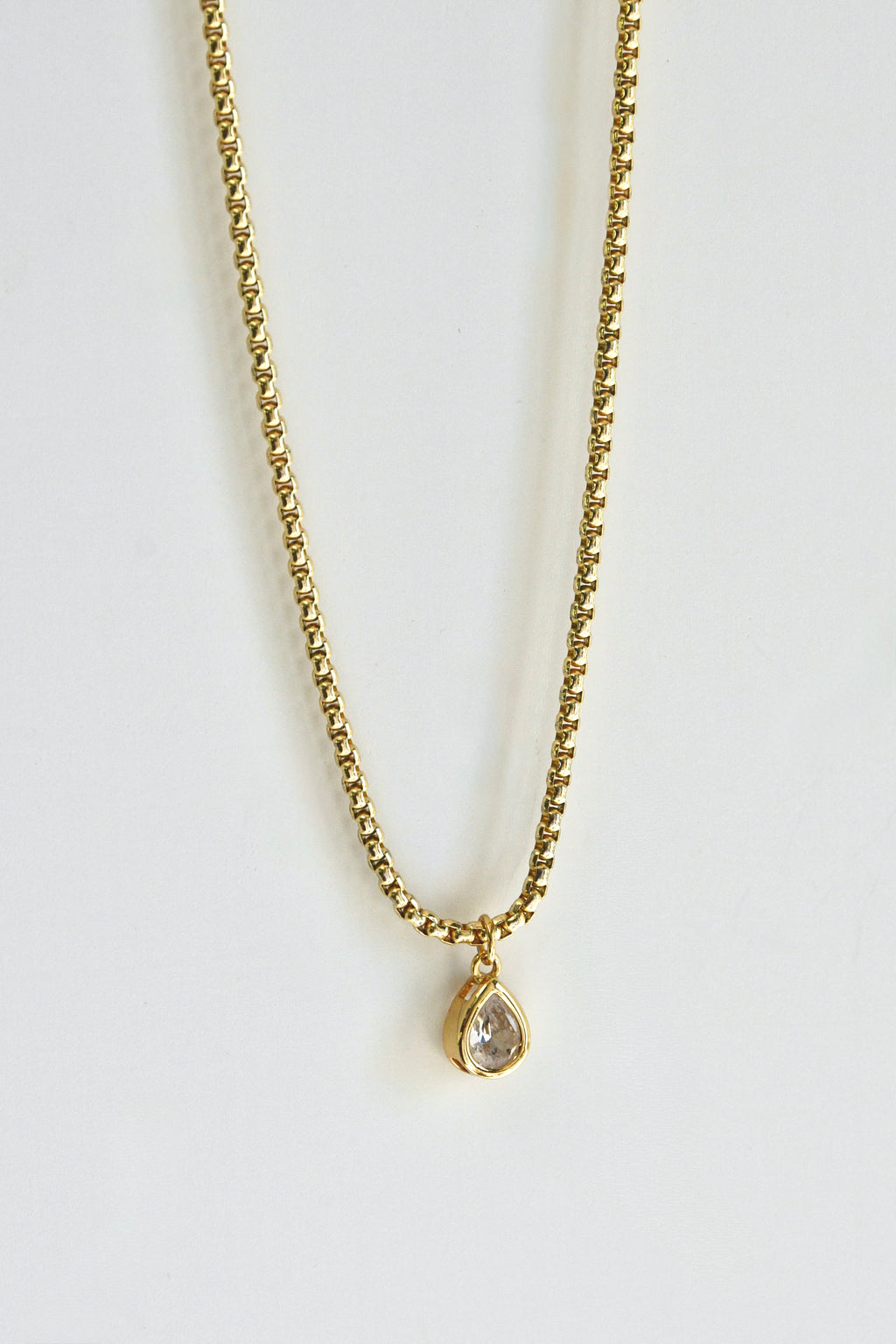 Elise Pendant Necklace
